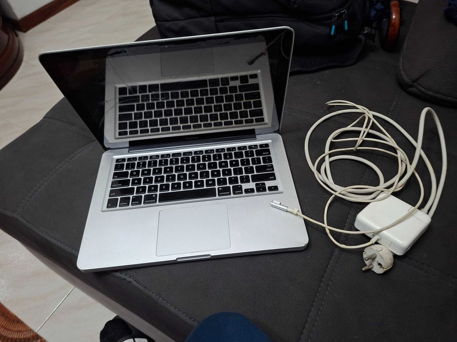 Apple macbook A1278