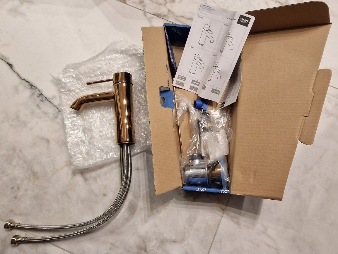Bateria umywalkowa GROHE Essence 23589da1