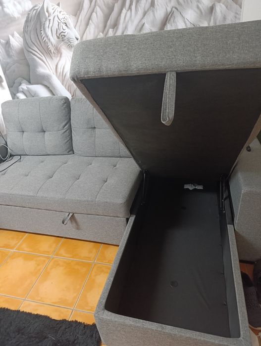 Sofá com chaise amovível