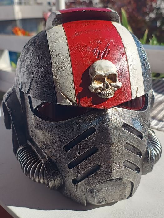 Capacete Ultramarine Warhammer tamanho real