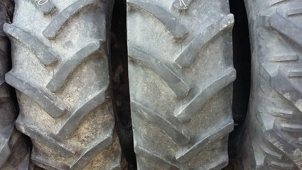 Opona 380/85R30 Continental 14,9R30 opony używane Ciechanów