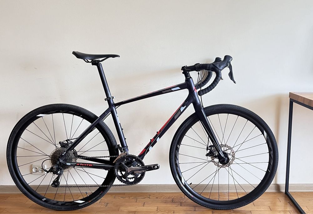 Liv гревел циклокросс Giant