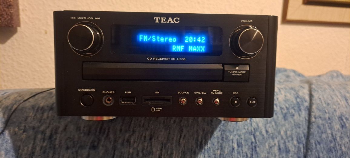 teac  cr h238i Mini component