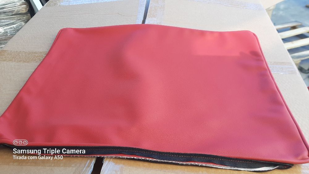 Forras antifogo para Almofadas em  vermelhas