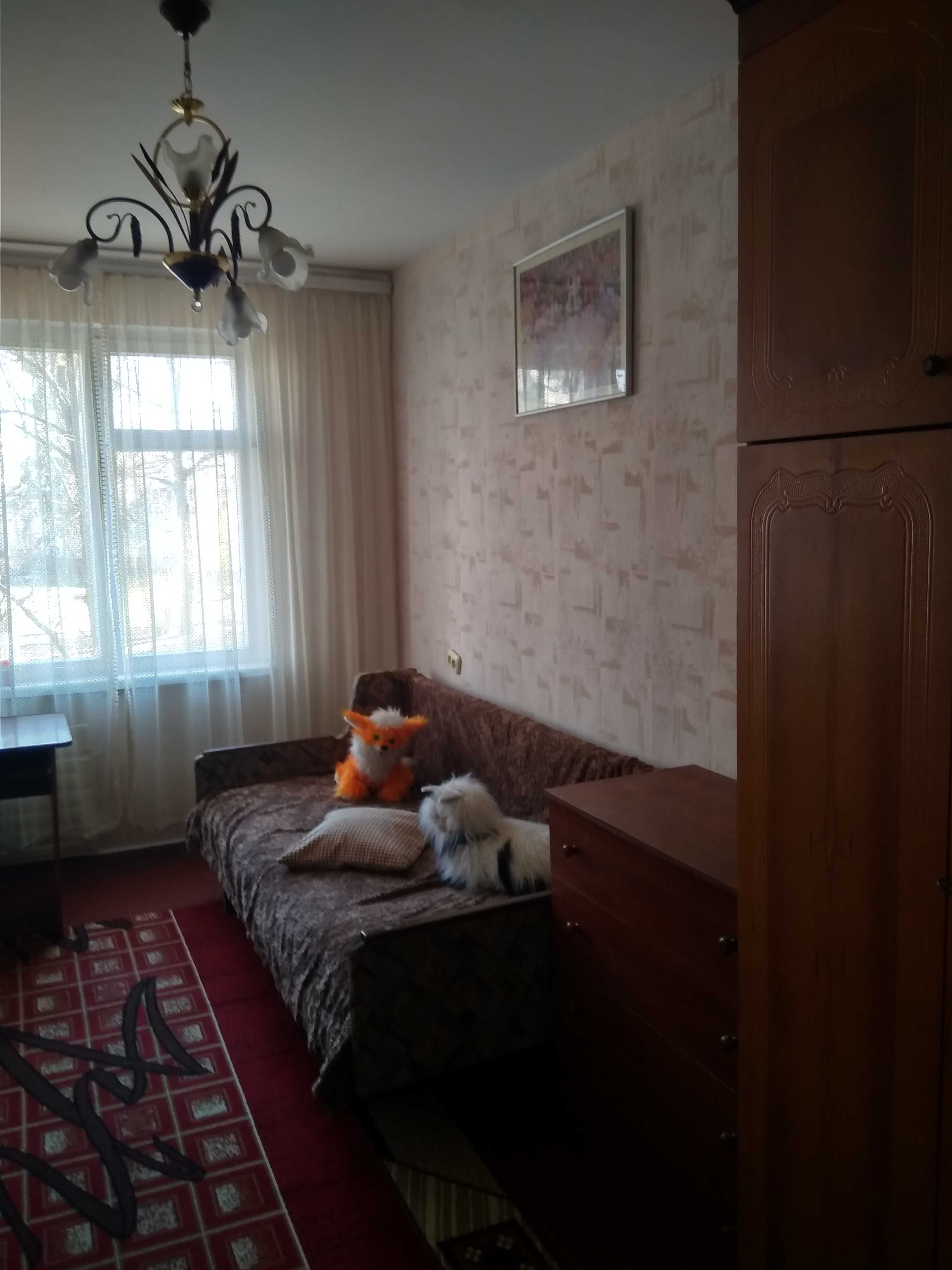 Сдам 2к. квартиру 2/5 на довгий термін Г. Маріуполя (Бресту)