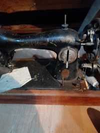 Ручная швейная машинка Подолка
