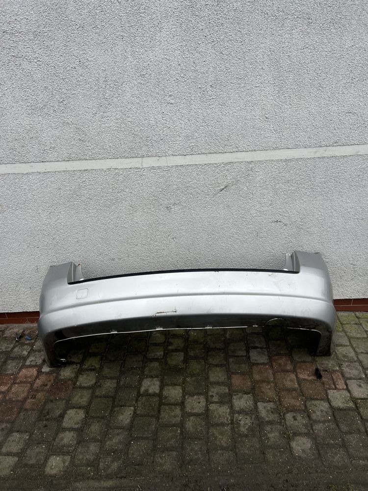 Zderzak tył tylny kia ceed 1 kombi sw  kolor 9s 7-12 rok