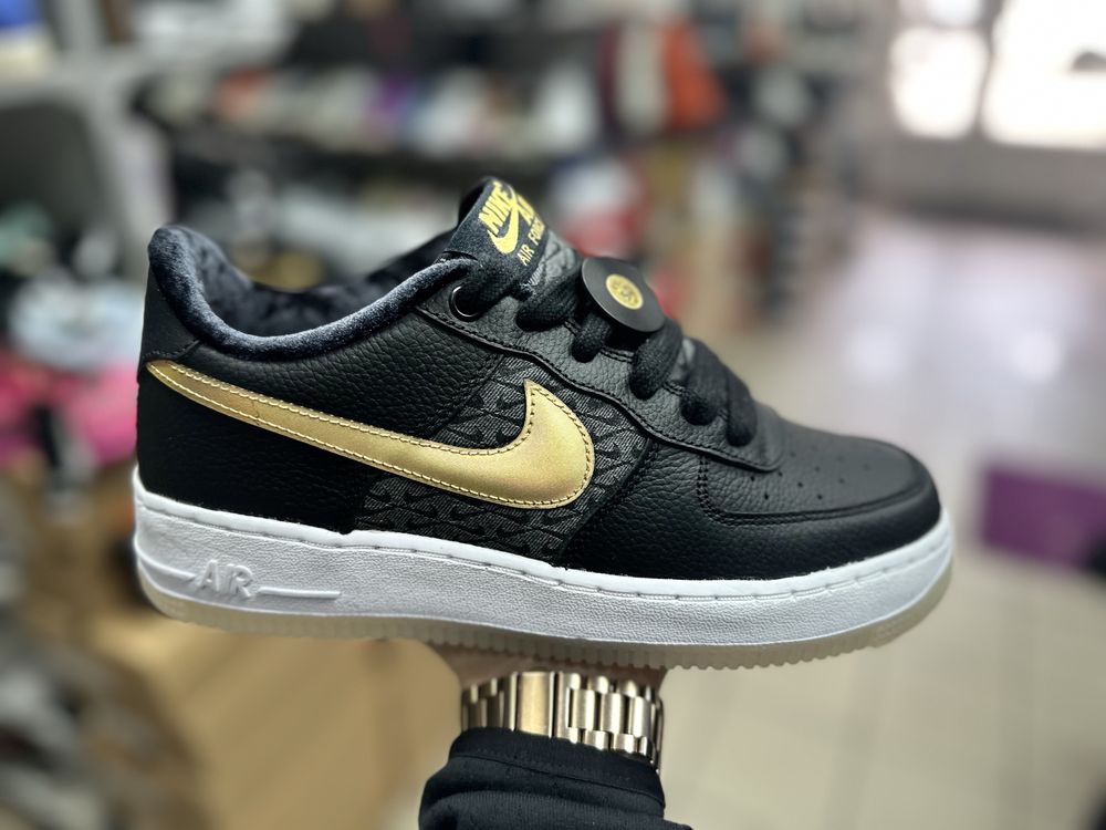 Кросівки Nike Air Force 1 low premium GS Bronx