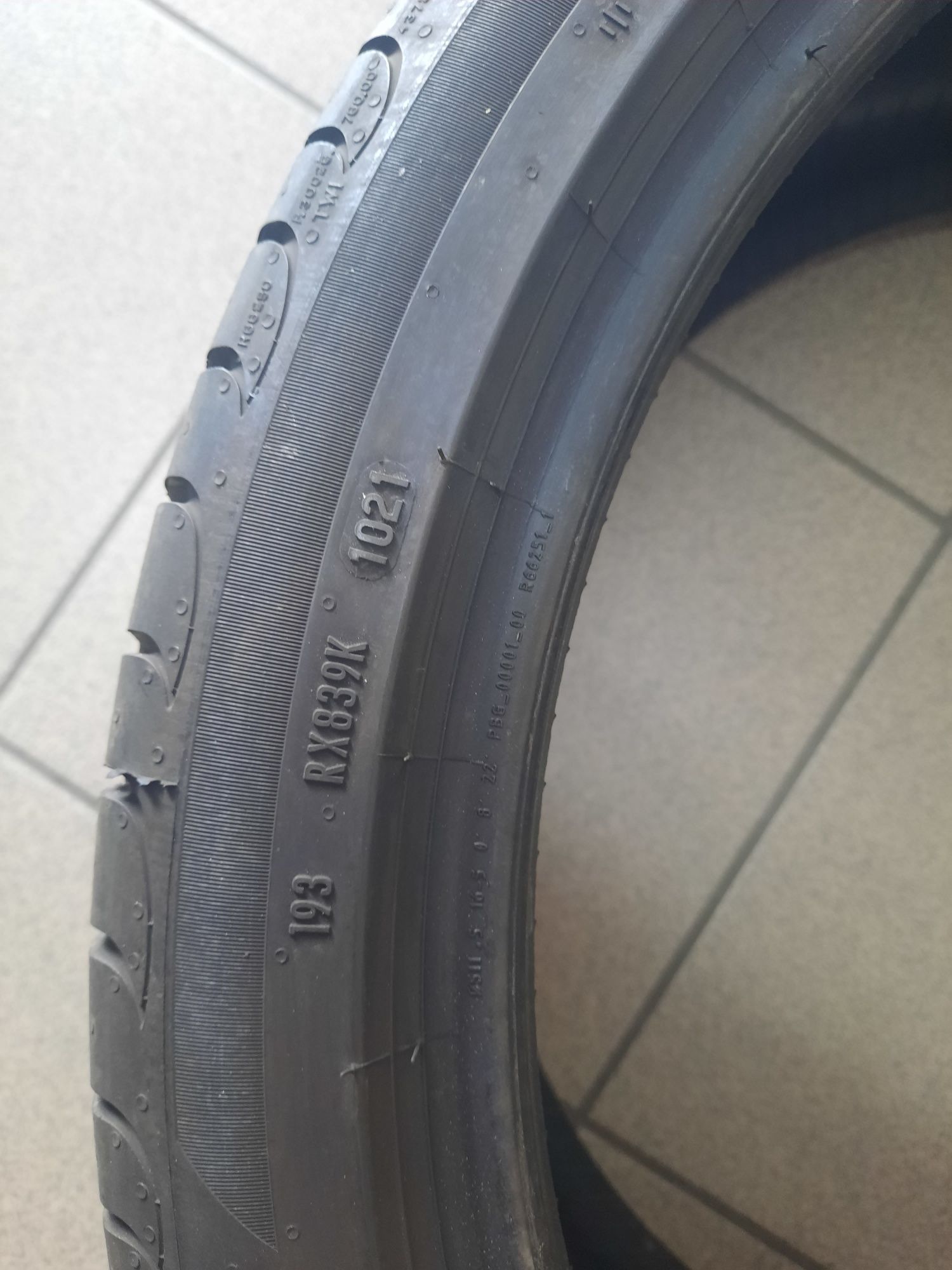 Opona Pirelli letnia