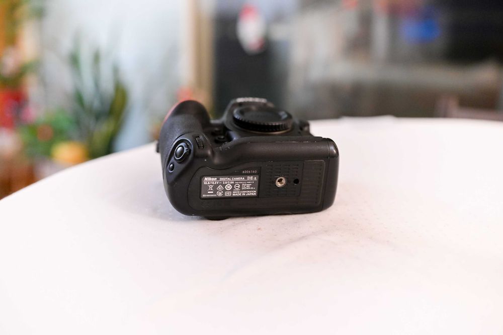 Vendo Nikon D5 - 100% funcional