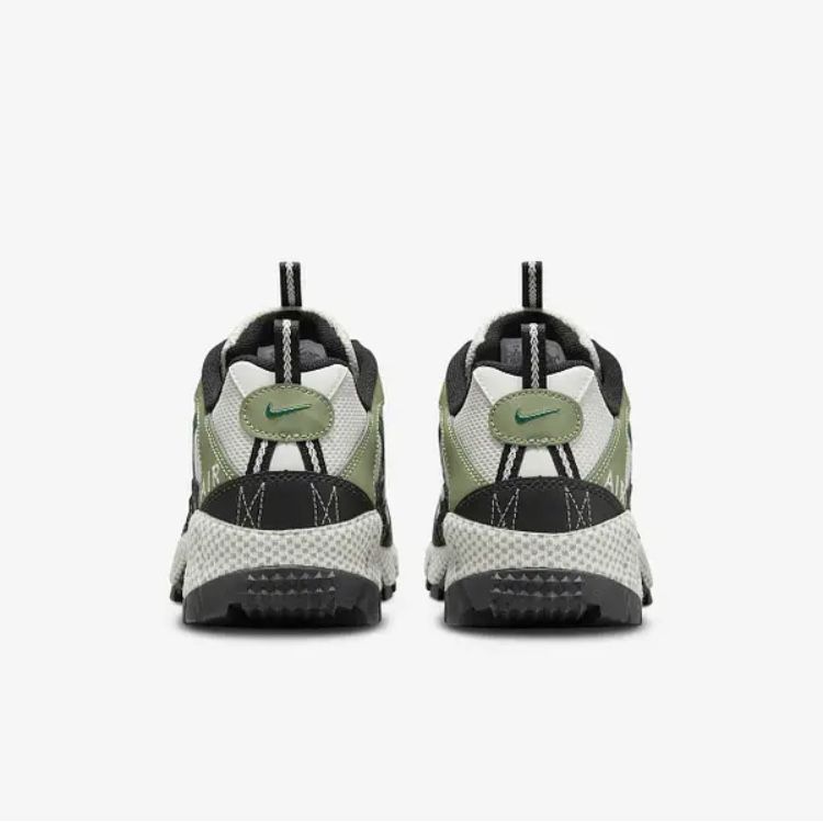 Оригінальні кросівки Nike Air Humara