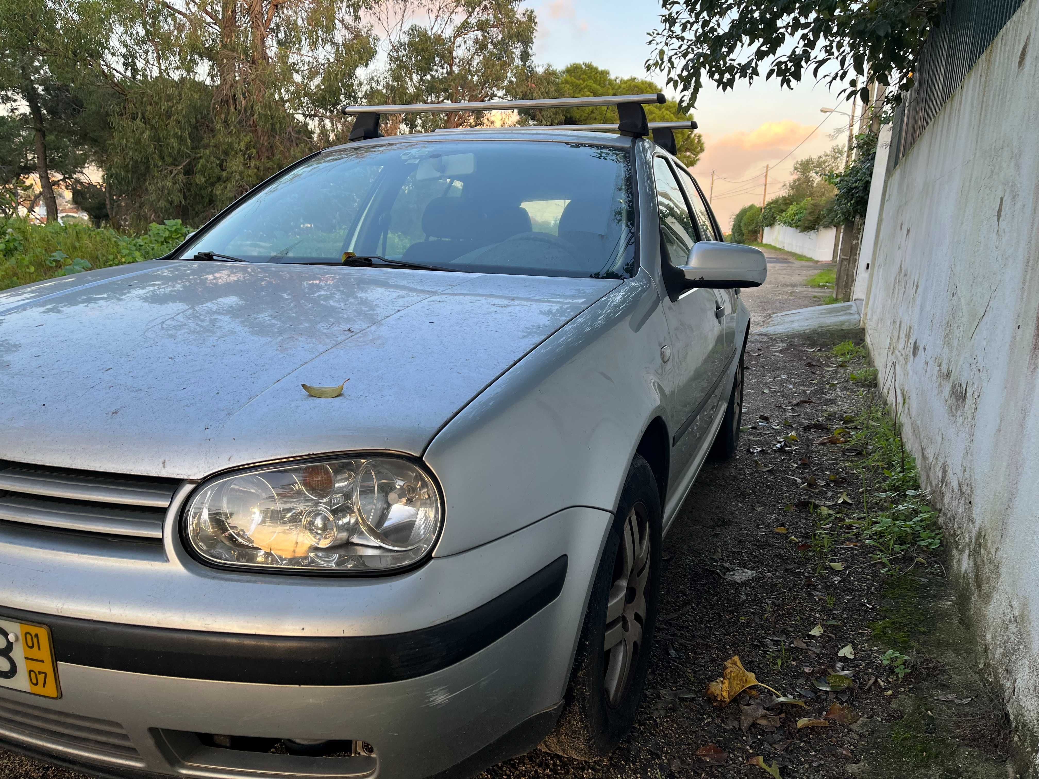 Vendo carro Golf 2001 - 5 portas