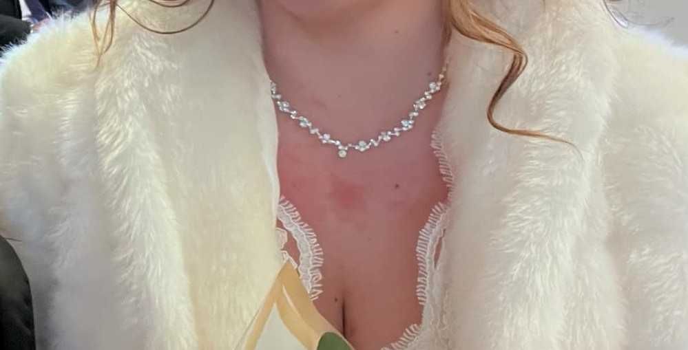 Suknia ślubna z bolerkiem