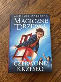 Magiczne Drzewo - Czerwone Krzesło