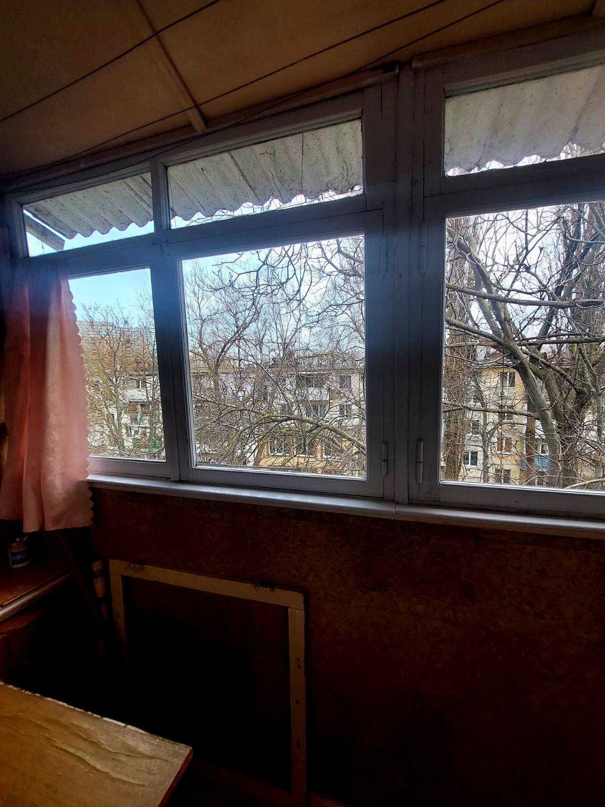 Продам квартиру  по ул. Терешковой , парк Горького напротив