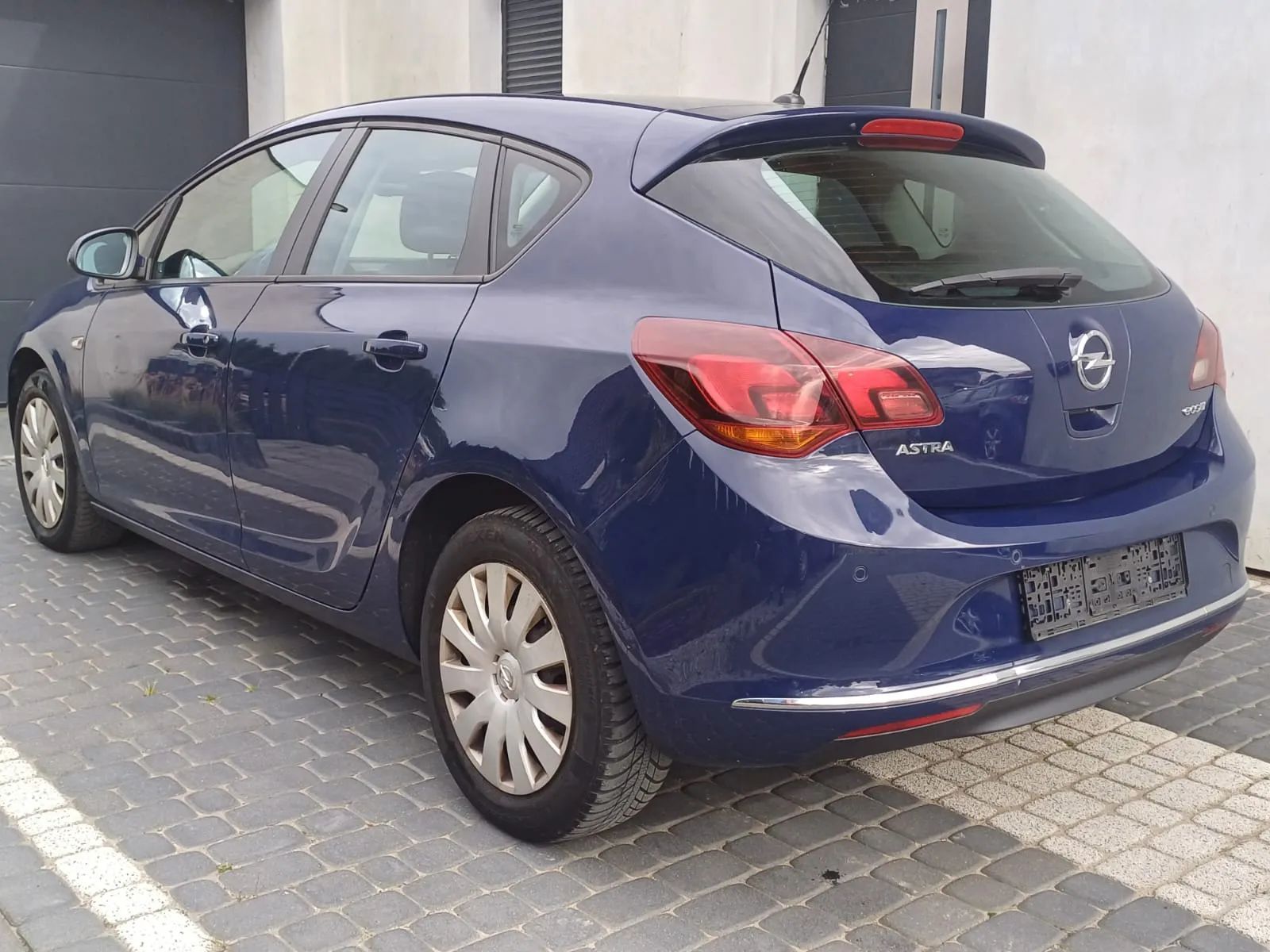 Opel Astra 1.4 T 120KM Klimatronik Xenon 2X PDC Bezwypadek