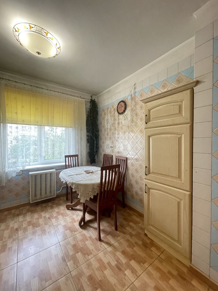 Продаж 3-к вул. Рональда Рейгана 28, поруч парк Деснянський, Троєщина