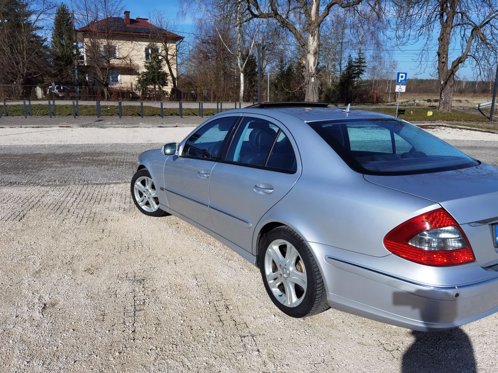 Mercedes w211 e klasa 2006r. 1.8k 184km Avangarde po lift LPG