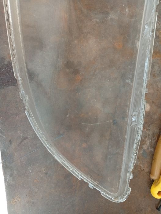 Елементи правої фари шевроле лачетті