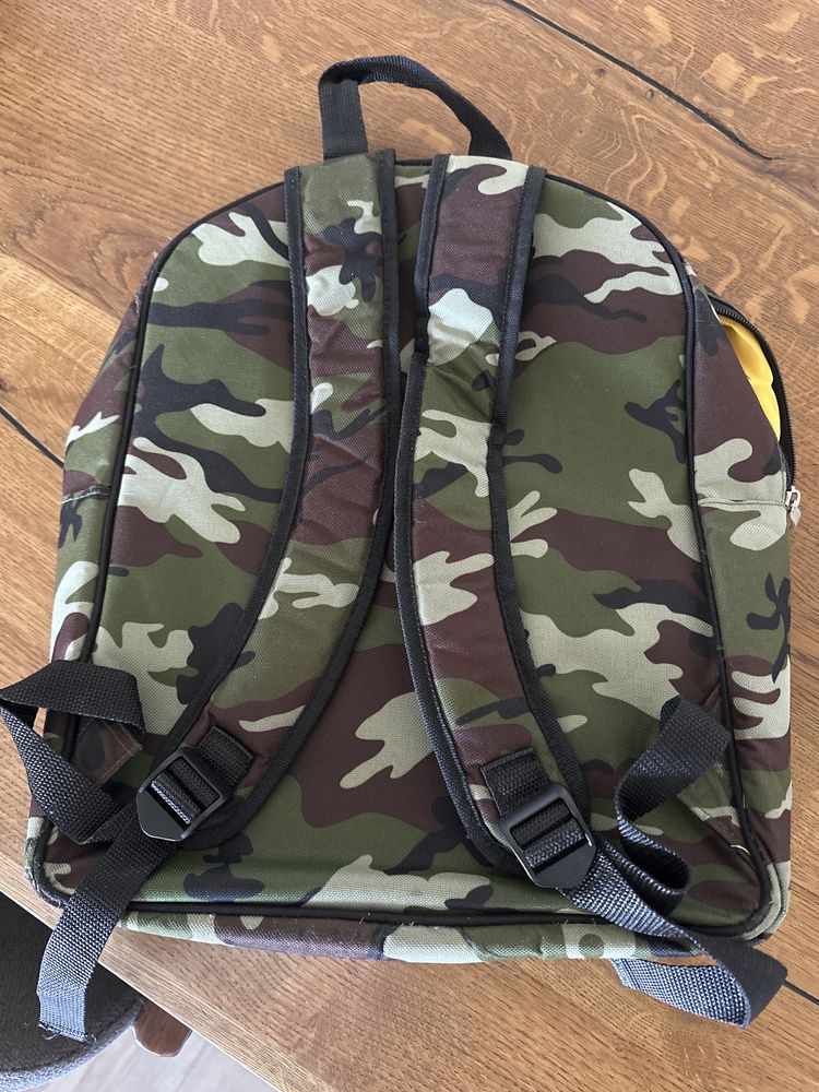 Mochila PS4 Warfare 2016