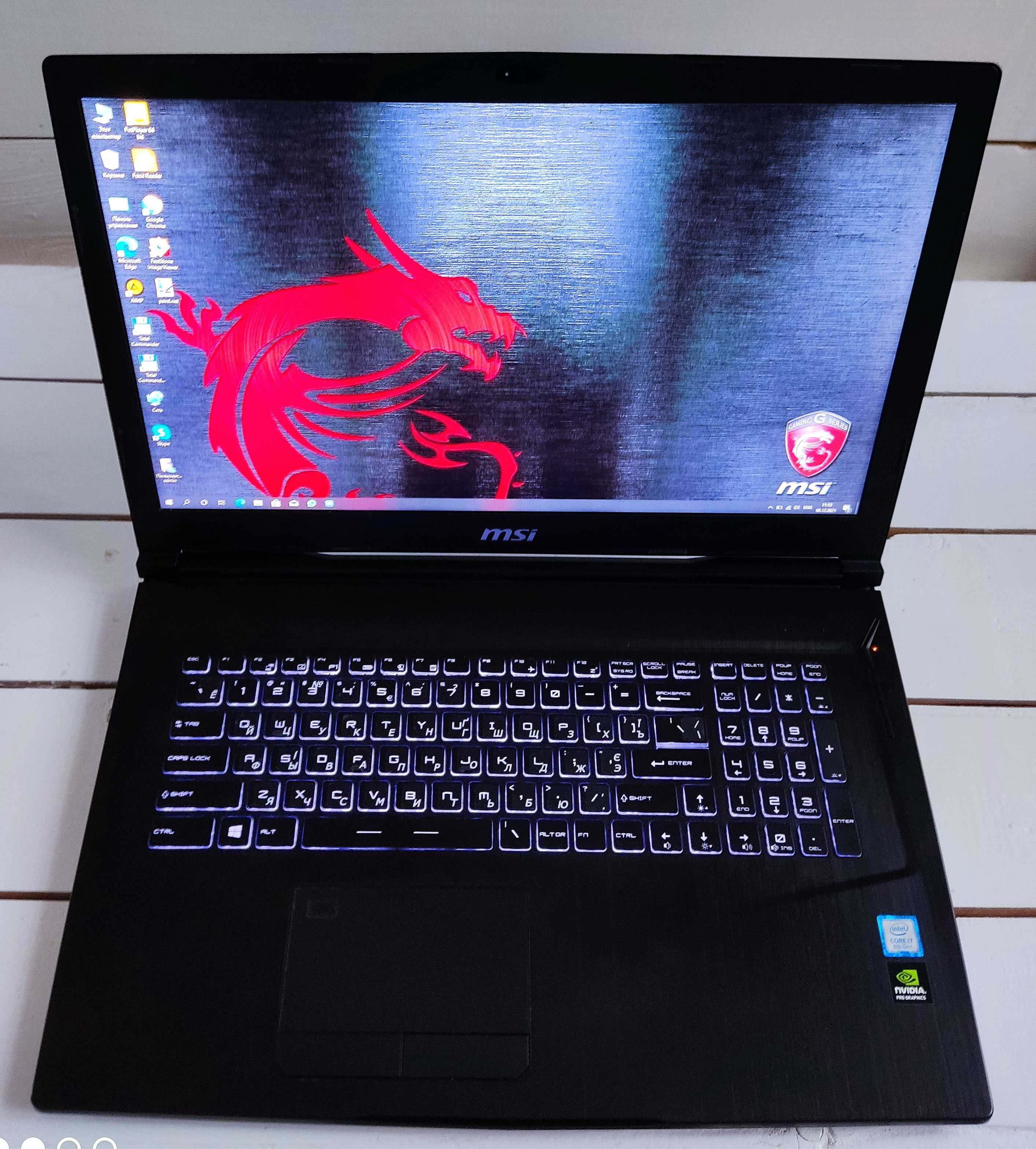 Ноутбук, робоча станція MSI WE73 8S вартістю $2500