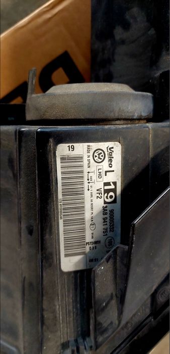 Farol esquerdo volkswagen passat b7