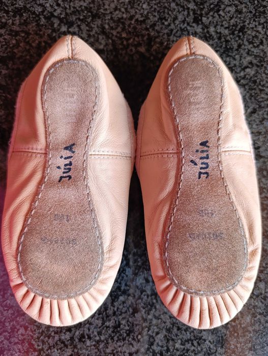 Sapatos ballet. Tamanho: 10 c.