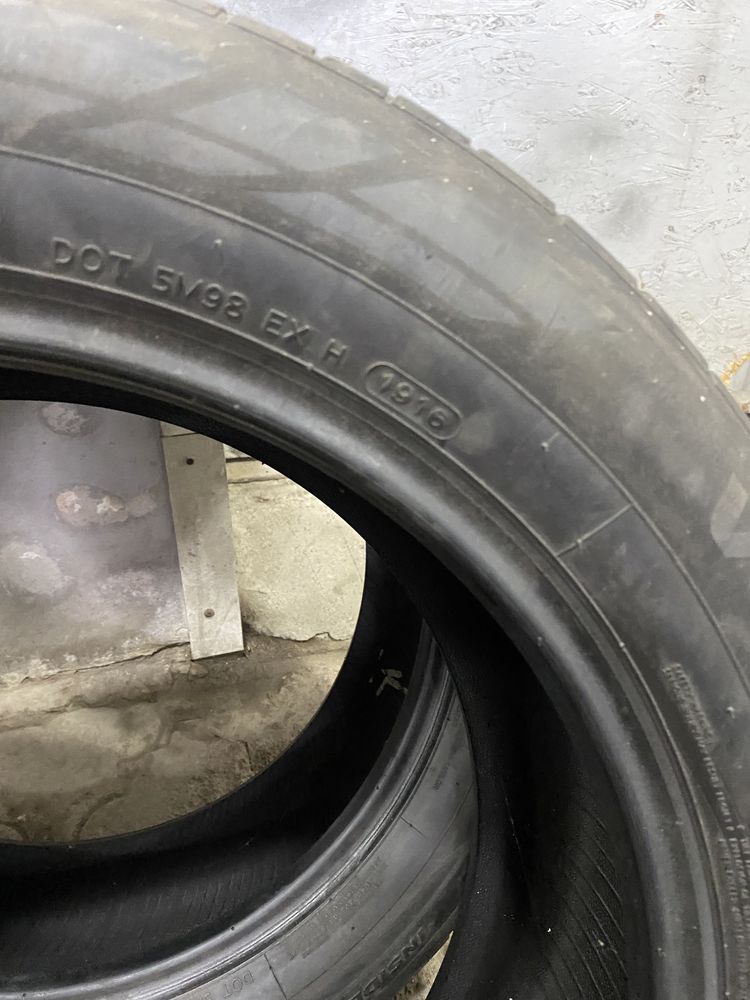 235 55 R19  Hankook