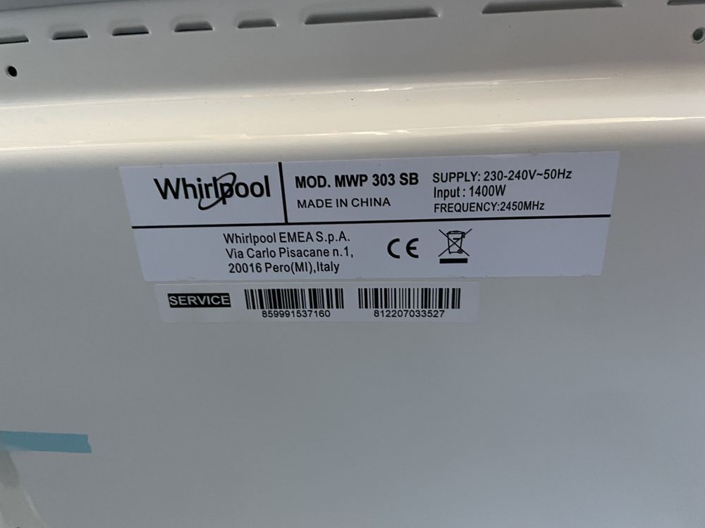 Мікрохвильова піч Whirlpool MWP 303 SB