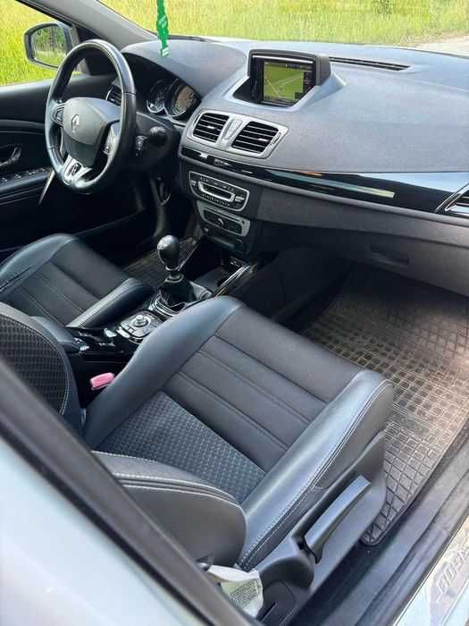 Renault Megane III Bose Edition 1.5 Biała Perła Najbogatsza Wersja