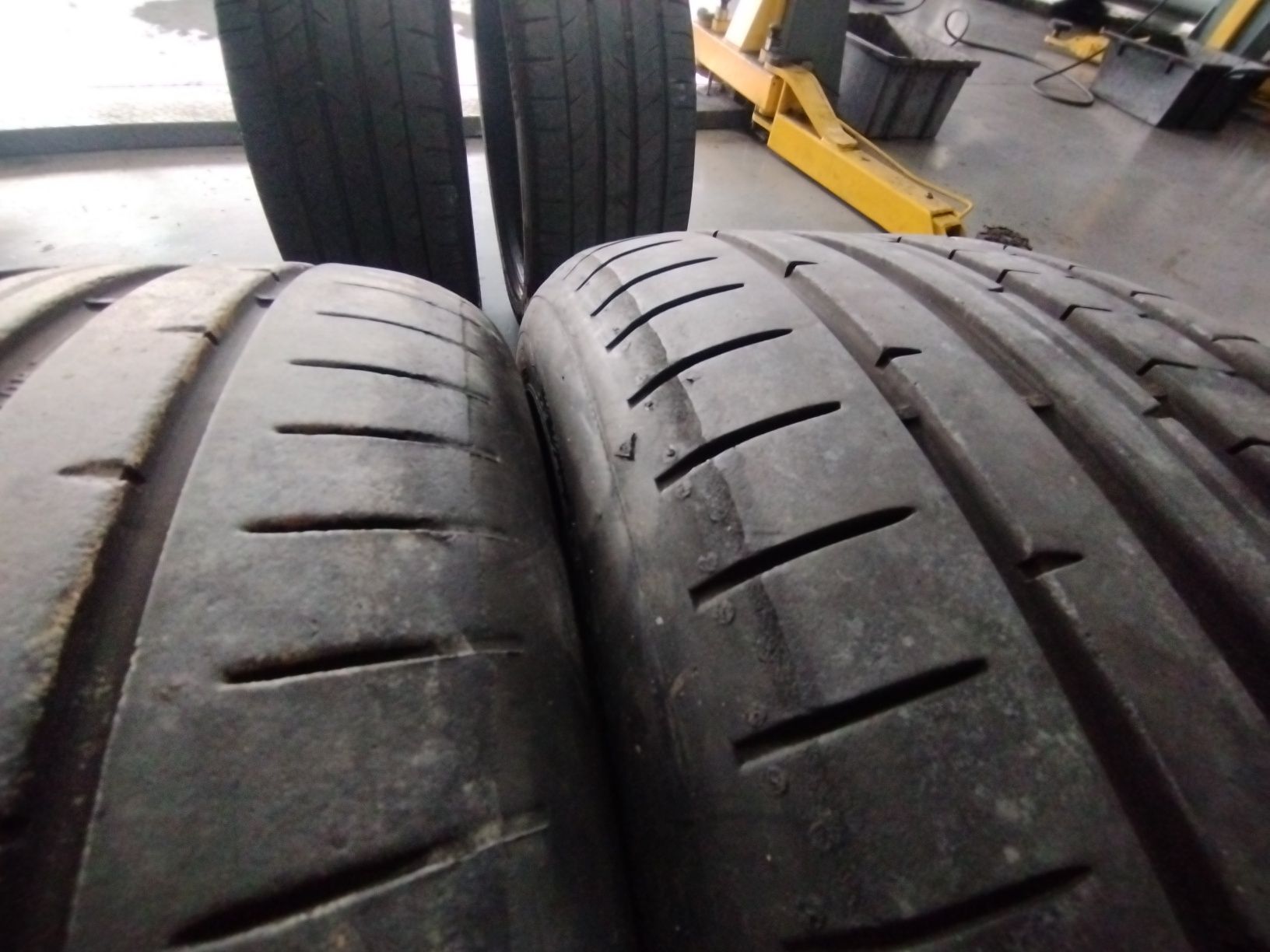 Pneus usados DUNLOP 225/45ZR17