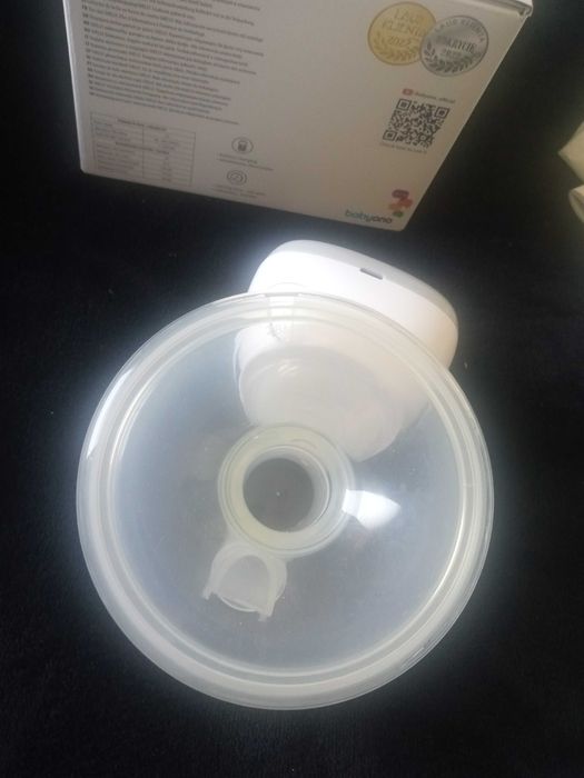 Laktator muszlowy BabyOno Shelly- hands free