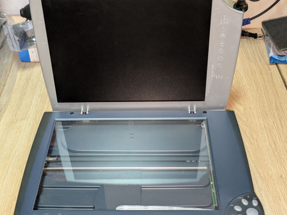 Сканер Mustek BearPaw 2400cu Plus