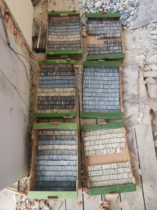 Gorseciki warszawskie oryginalne zabytkowe płytki okresu modernizmu