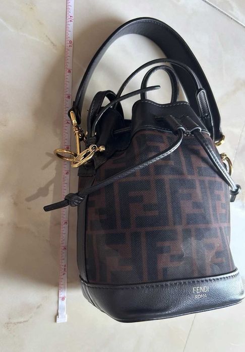Fendi Mesh Vitello Mon Tresor Mini Bucket Bag