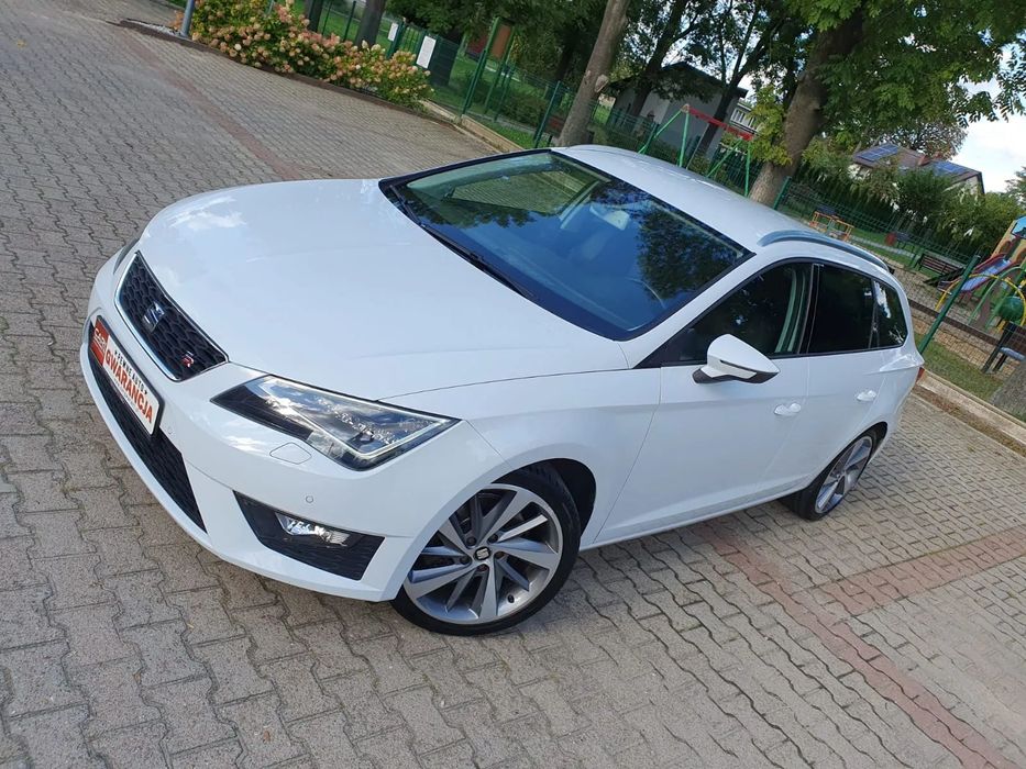 Seat Leon 1.8 ST FR 1wł ks.serwis Matrix Led biała perła alcantara  2xalu Piękny