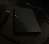 Зовнішній жорсткий диск Seagate Expansion Portable 2 TB