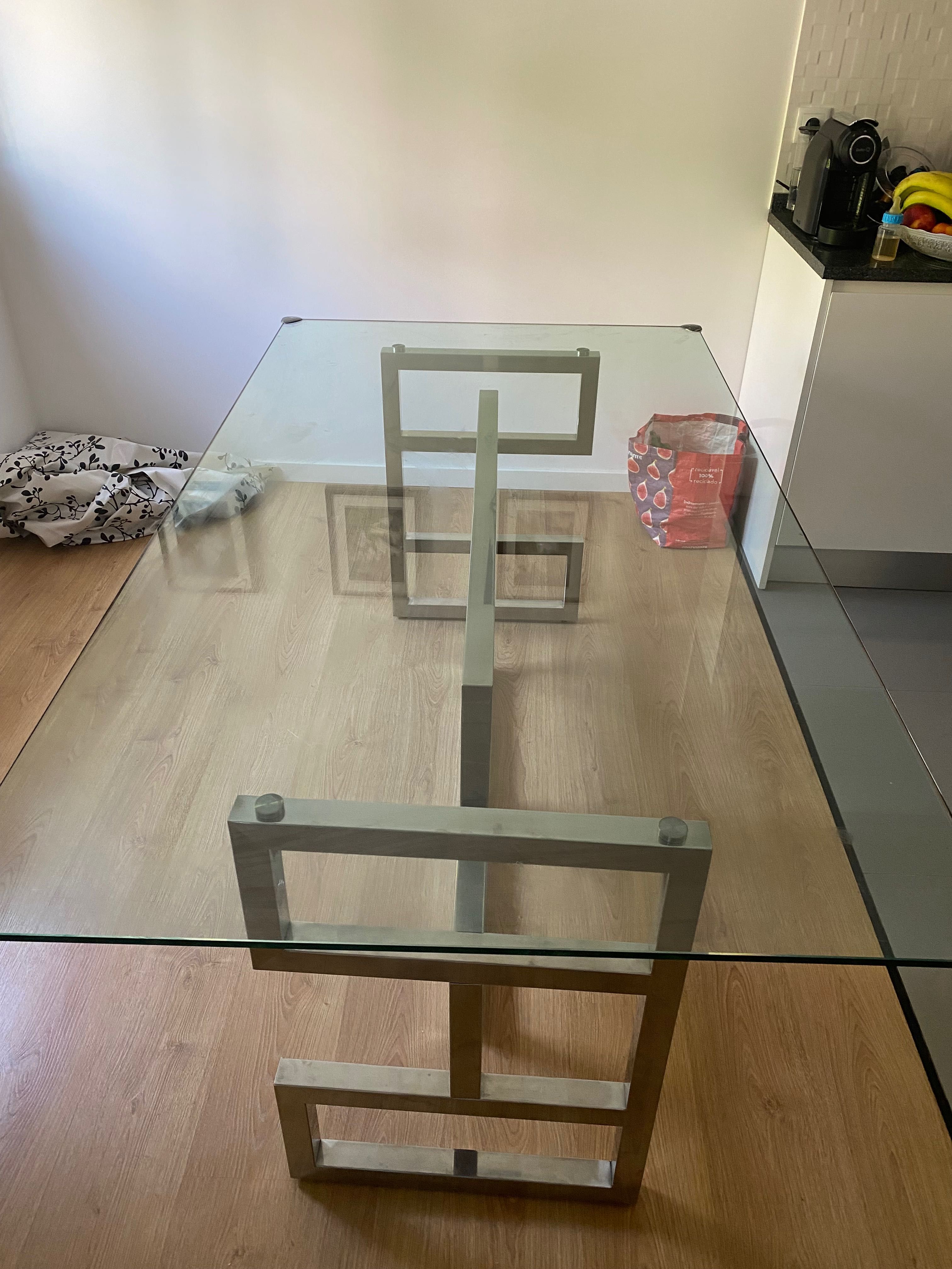 Mesa em vidro de sala de jantar