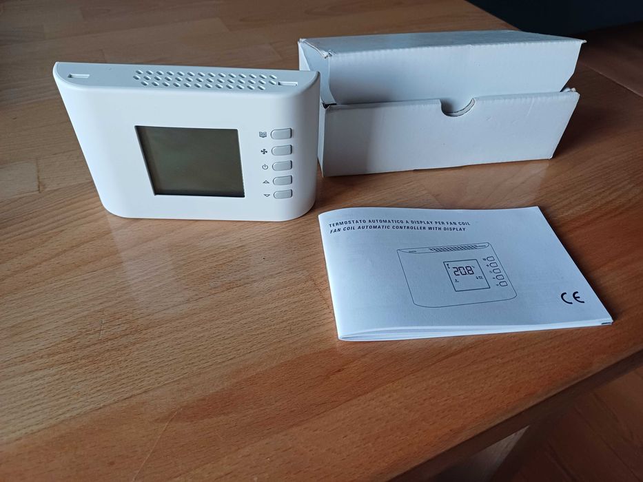 Elektroniczny termostat klimakonwektorów fan-coil 230V Seitron
