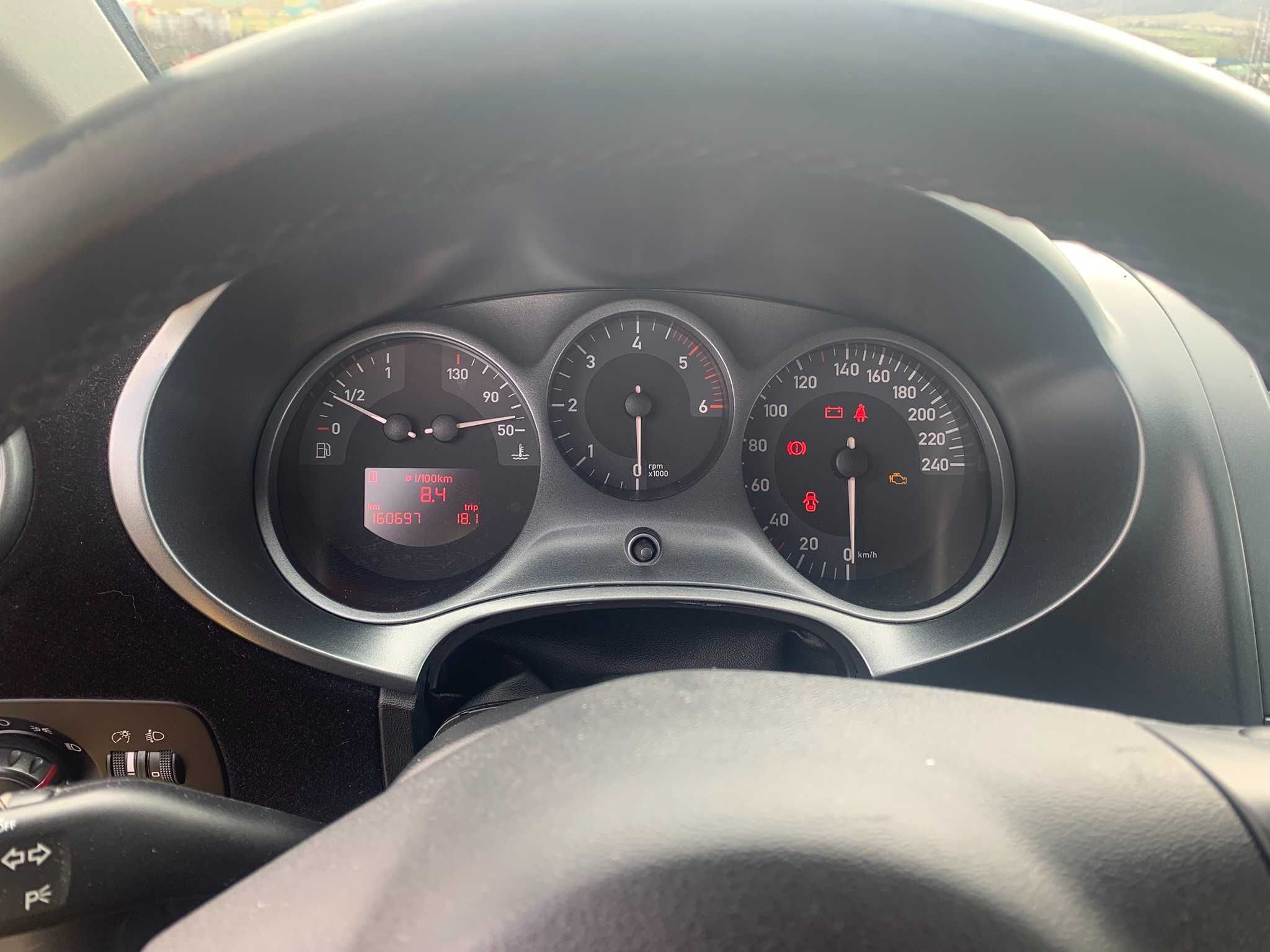 Seat Leon 2.0 TDI 140KM