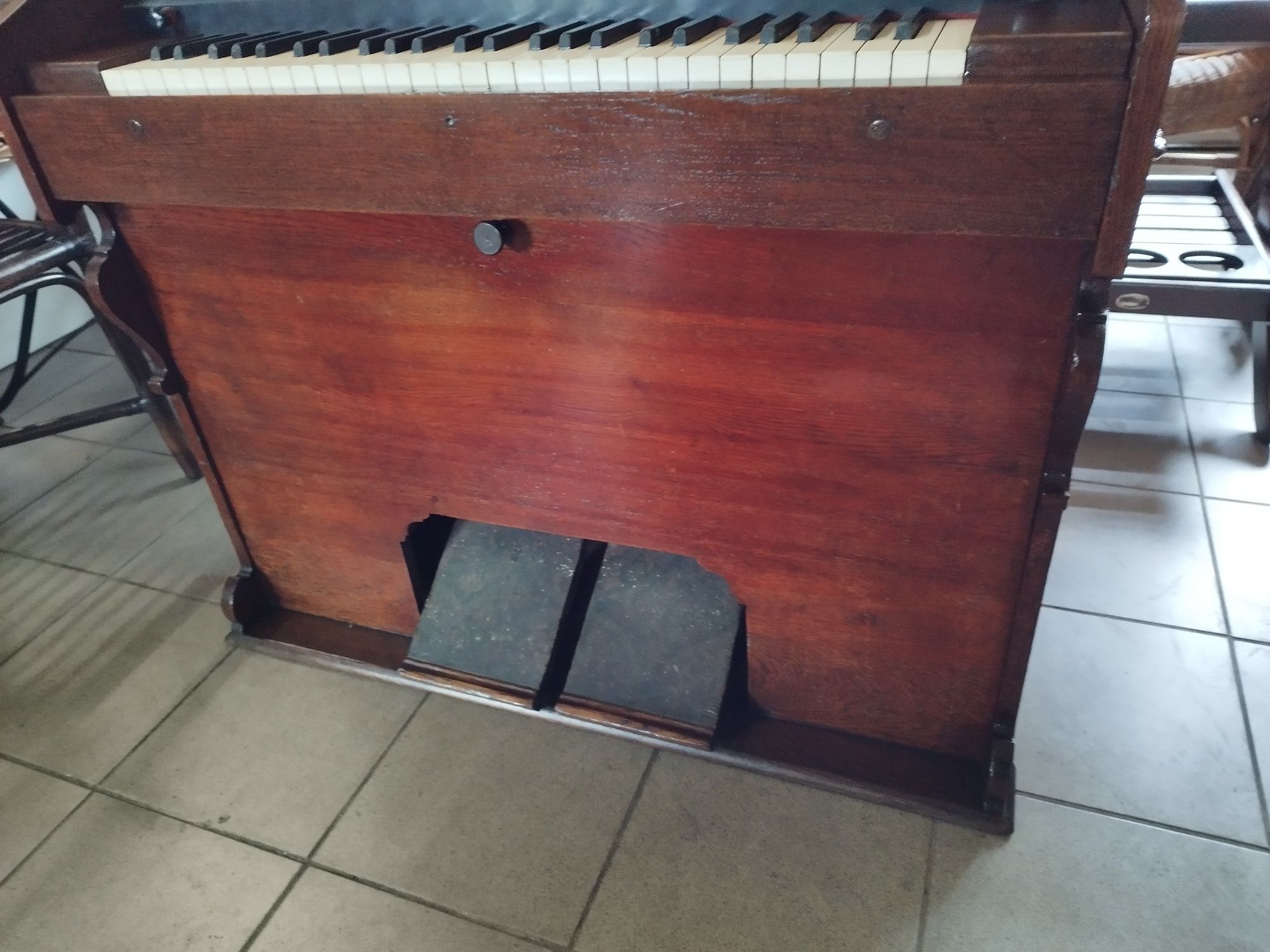 Fisharmonia Antyk CHiedmayer Pianofortefabrik