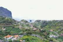 Terreno com armazém agrícola | Vista desafogada | Porto da Cruz | Ilha