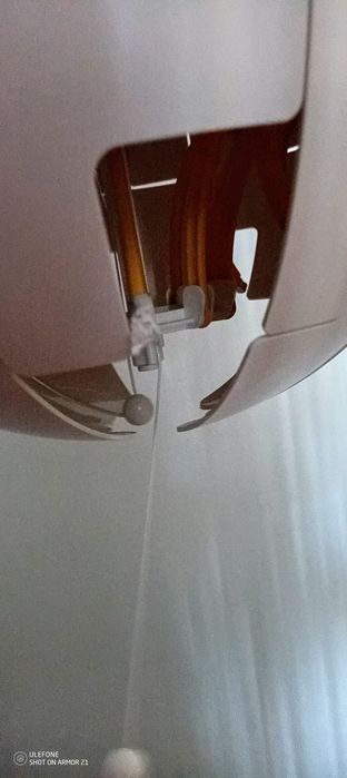 Candeeiro IKEA PS2014 amarelo e branco