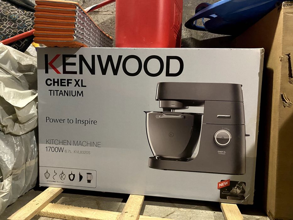 Планетарний міксер Kenwood Chef XL Titanium KVL 8320 S, новий