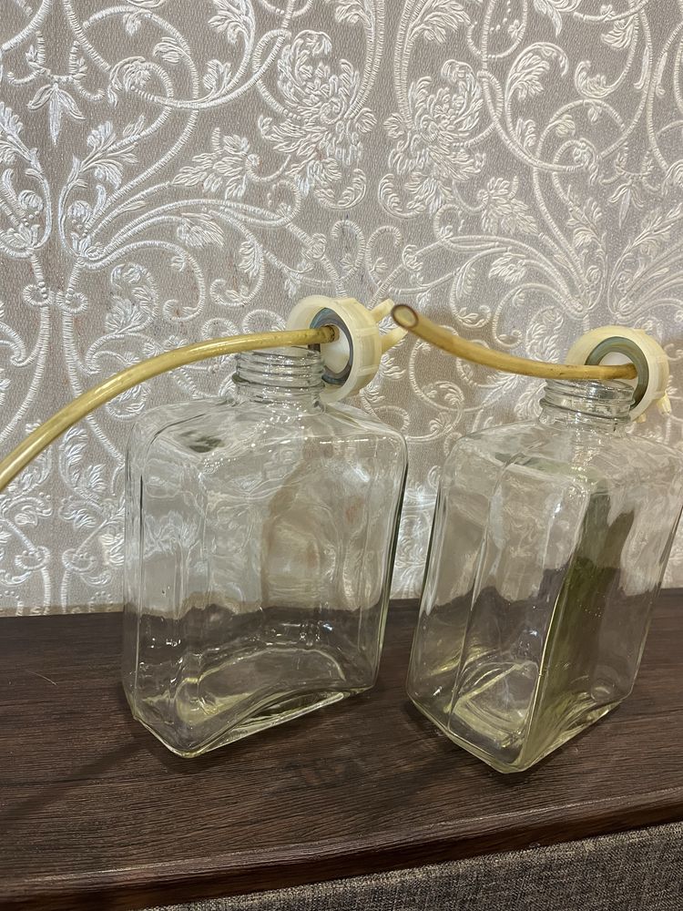 Штоф , бутиль , ємність для води