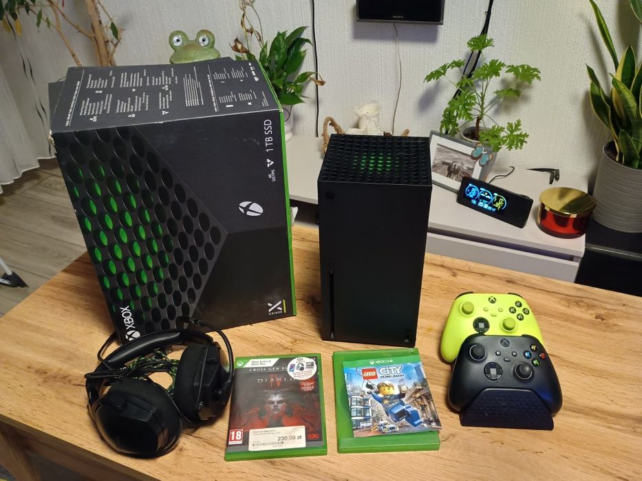 XBOX SeriesX  napęd 1 tb