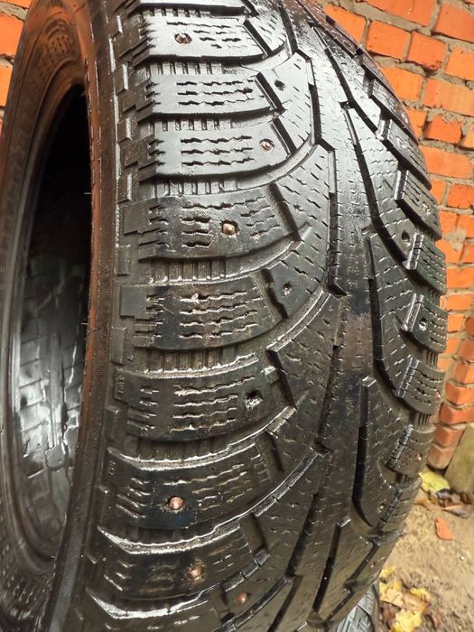 Nokian Hakkapeliitta 5 235/60 R18
