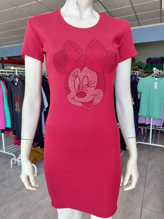 Vestidos canelado 4 euros.             Só para REVENDA