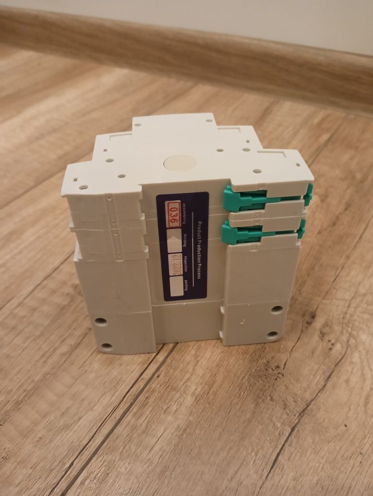 Przełącznik podwójnego zasilania 63A 220V NOWY