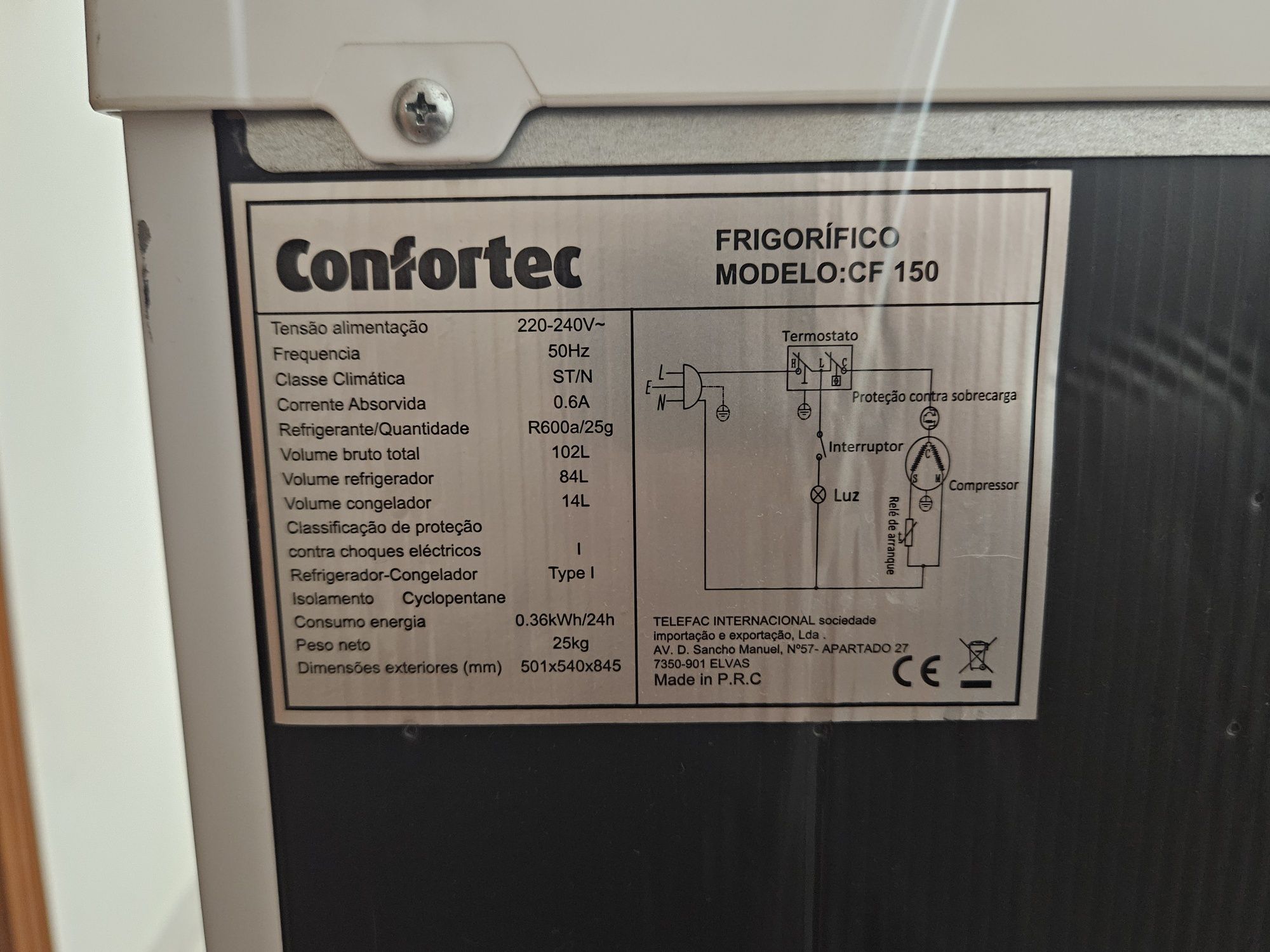 Mini frigorífico em ótimo estado.